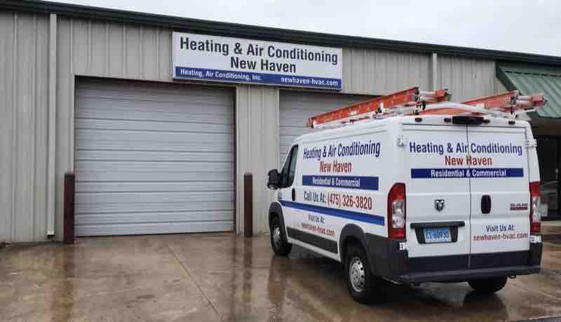 Air conditioning repair service in Hamden, CT